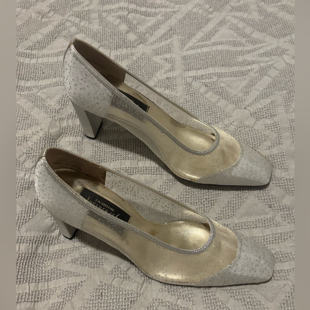 Fashion Influences Women’s High Heels 8 1/2 Medium Silver